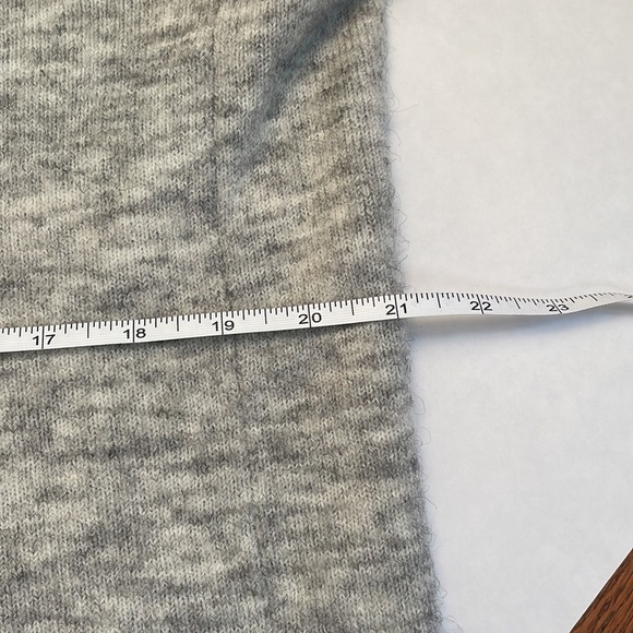 Envii Wool & Alpaca Blend Light Gray Sweater (S/M) - Picture 8 of 11